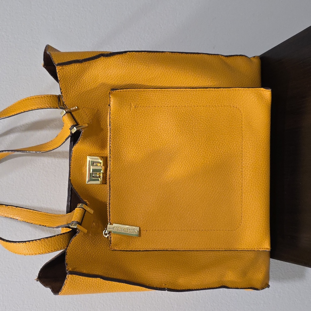 Steve Madden Turnlock Shoulder Tote Bag & Clutch Bag - Picture 2 of 15